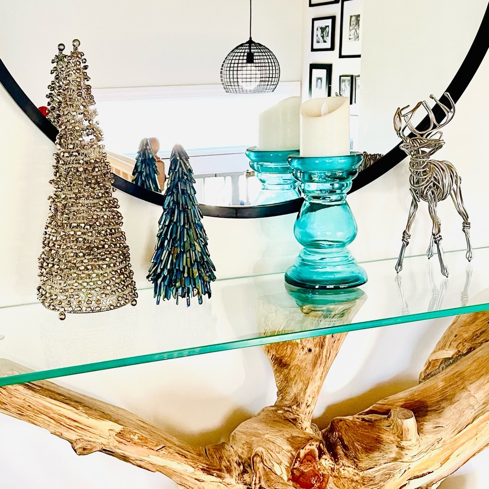 Titanium quartz holiday tree decor - Picture 8 of 10